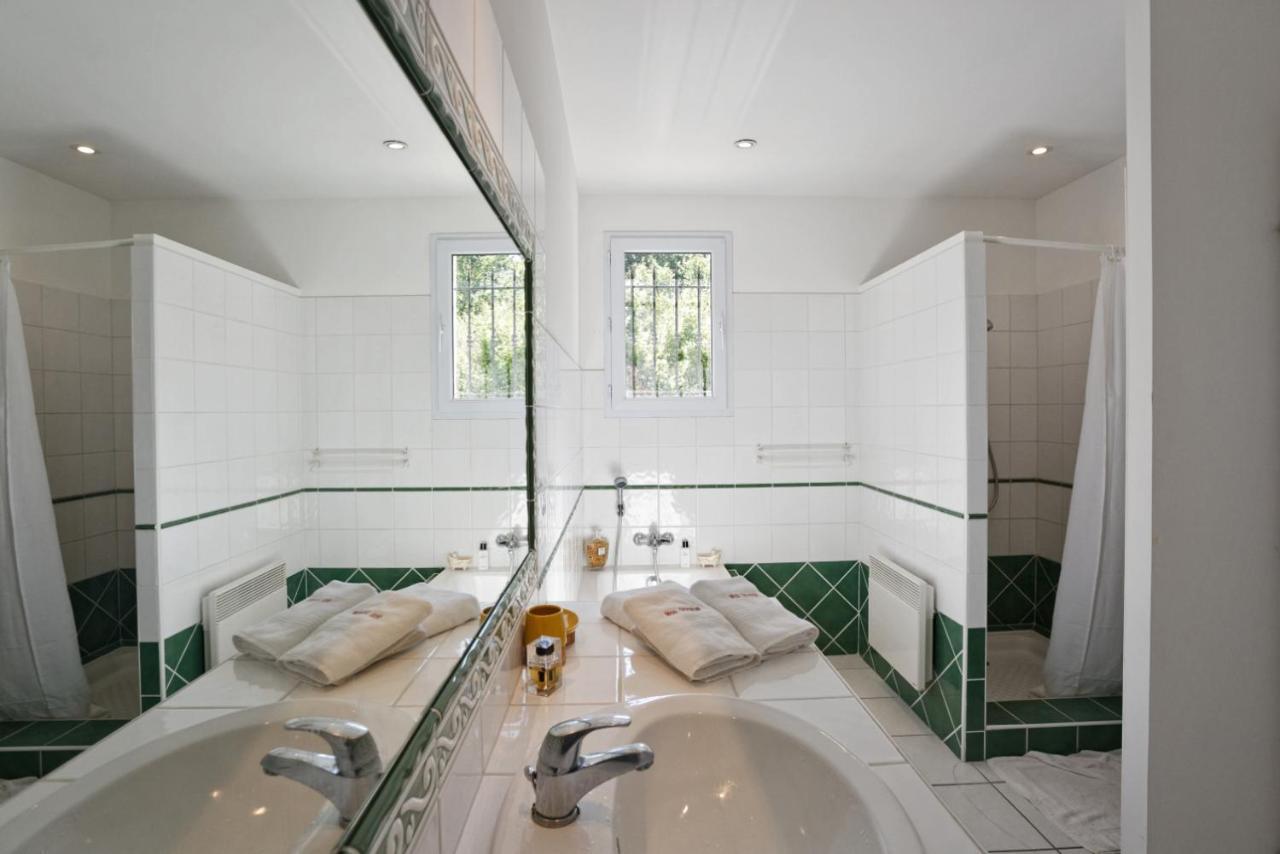 Auberge De Garance - Villa Prestige 5 Etoiles & Table Gastronomique Etoile Saint-Rémy-de-Provence Екстериор снимка